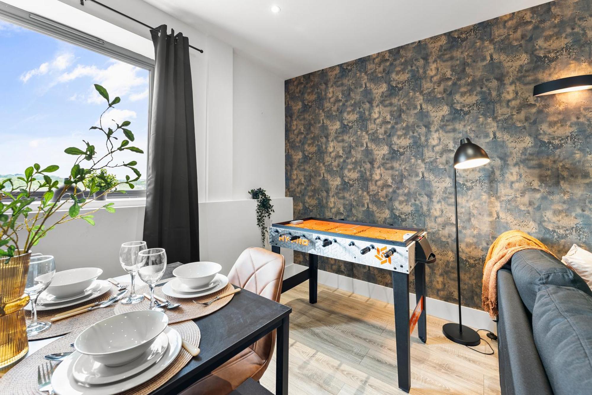 Stylish Two-Bedroom Flat In NWI Buitenkant foto